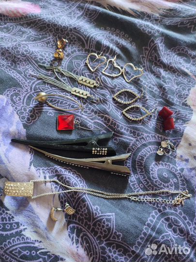 Бижутерия, серьги, колье, бусы, заколки