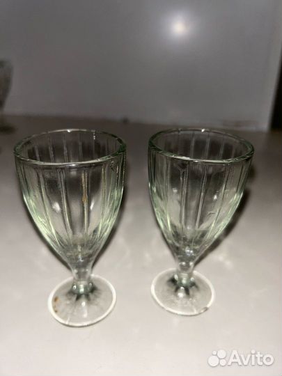 Продаю рюмки лафетники