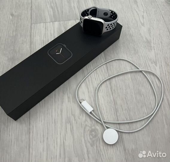 Apple watch s7 nike