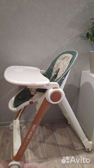Стульчик для кормления happy baby