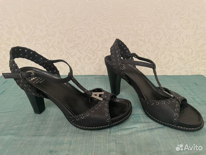 Босоножки Alba