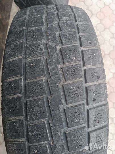 Accelera Omikron A/T 265/70 R4 S