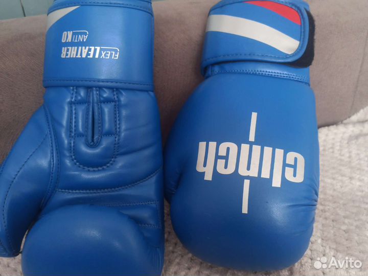 Боксерские перчатки 12 ун