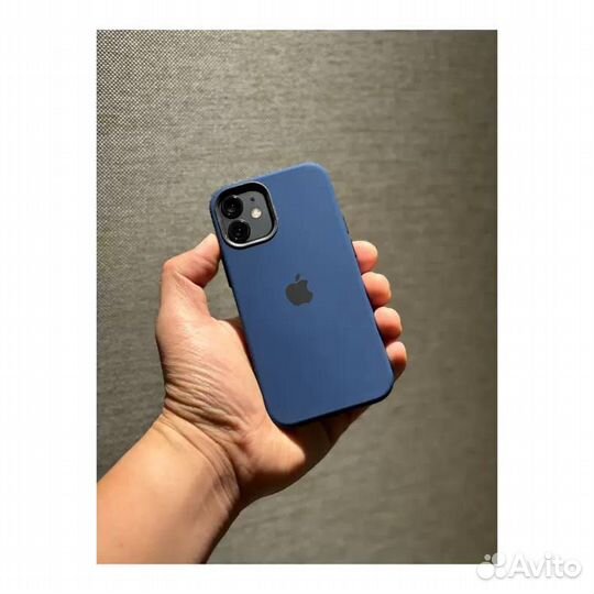 Чехол силиконовый на iPhone 12 и iPhone 12 pro