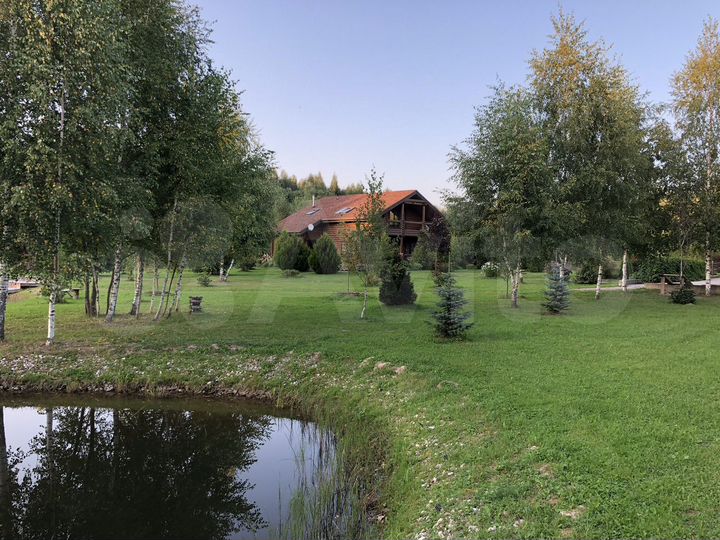 Дом 285 м² на участке 2 га