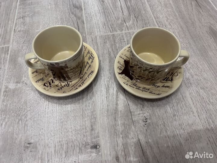 Кружки с блюдцами