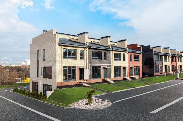 Таунхаус 127 м² на участке 1,5 сот.