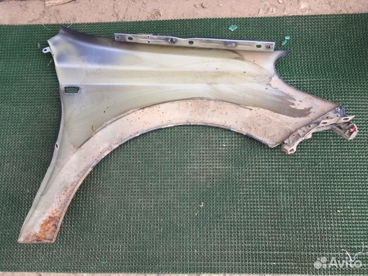 Крыло переднее левое Opel Astra H Z16XER 2007