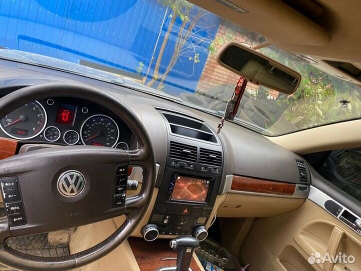 Торпедо Volkswagen Touareg 7L 4.2 AXQ 2004