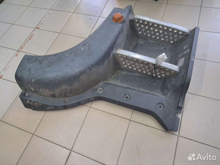 Подножка верхняя левая MAN TGA