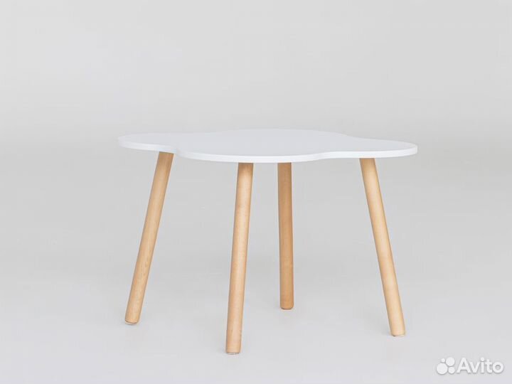 Стол детский в скандинавском стиле