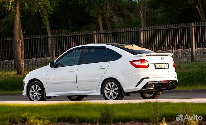 Задний тюнинг бампер для гранта лифтбек