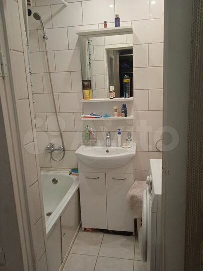 2-к. квартира, 48 м², 1/3 эт.