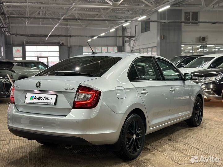 Skoda Rapid 1.6 AT, 2018, 107 314 км