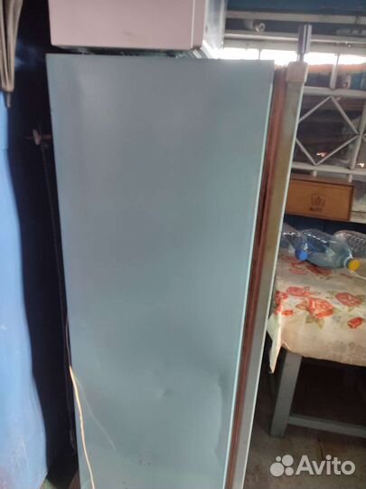 Холодильник