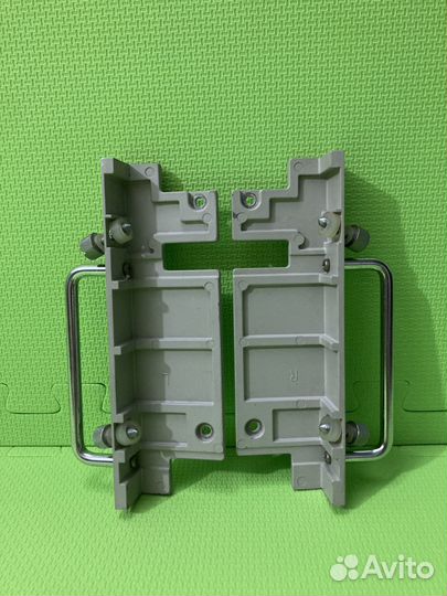 Ручки крепления видеомагнитофона Panasonic AG 7500