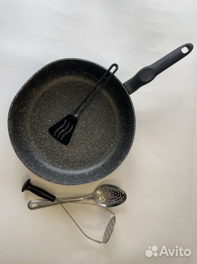Сковорода Satochi 29 см новая глубокая