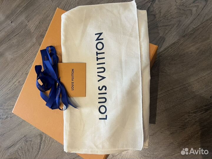 Коробка магнитная louis vuitton