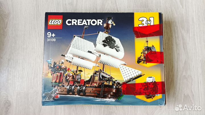 Lego Creator 31109 Пиратский корабль 3 в 1