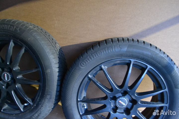 Диски R17 с зимними шинами 215 55 17