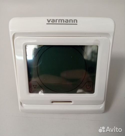 Настенный терморегулятор Varmann Vartronic