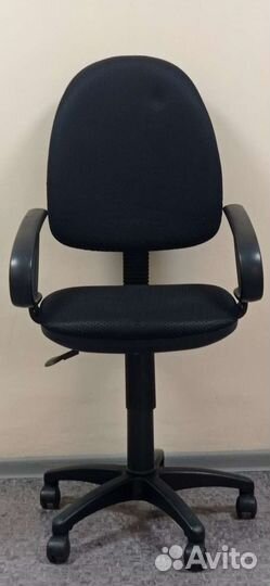 Компьютерное кресло