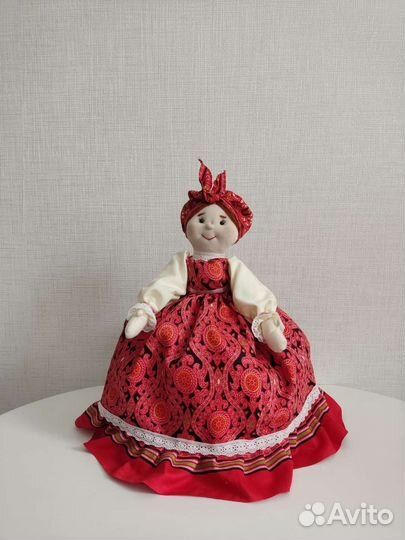 Кукла (грелка на чайник)