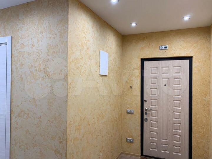 2-к. квартира, 69,4 м², 10/17 эт.