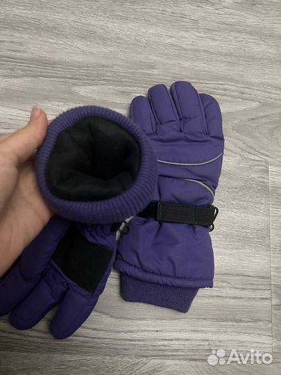 Перчатки горнолыжные