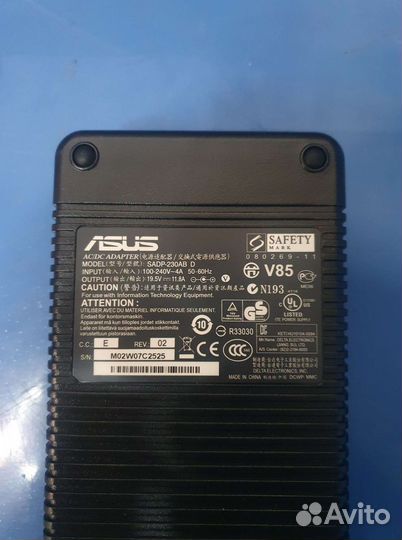 Зарядное устройство asus 19V 11,8A 230W7,4x5,0mm