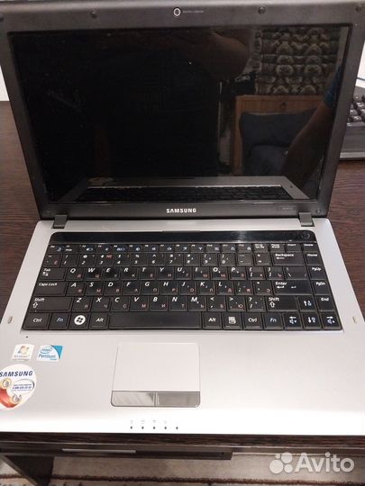 Ноутбук самсунг