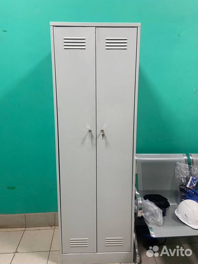 Шкаф металлический