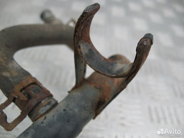 Трубка охлаждающей жидкости VW Transporter T4