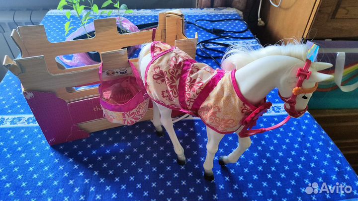Лошадь игрушка