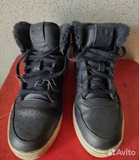 Зимние ботинки adidas 37