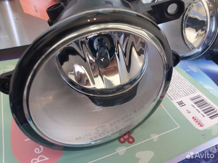 Реле, фара, кнопка, антенна на Toyota оригинальные