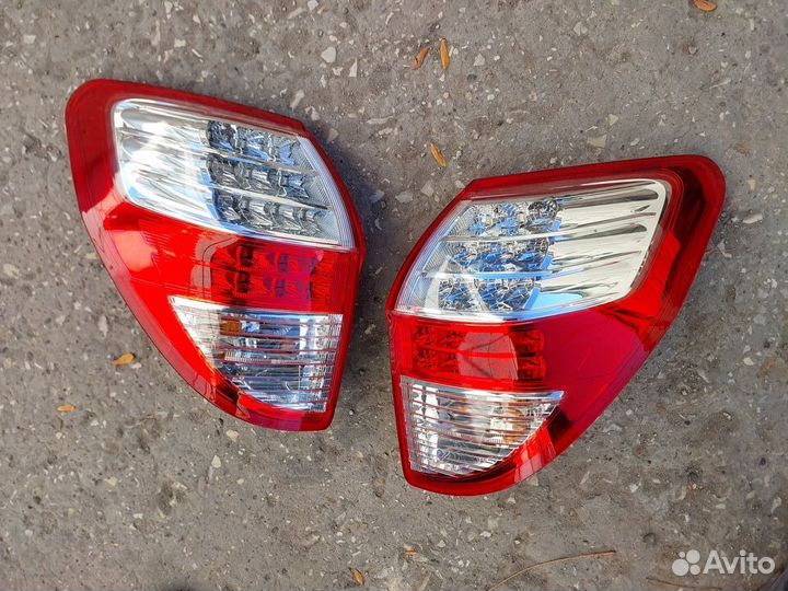 Фонарь,стоп тойота рав 4