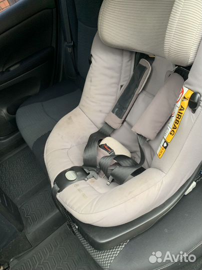 Детское автокресло от 0 maxi cosi