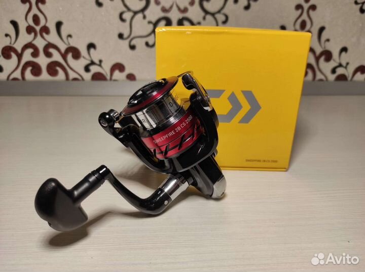 Катушка рыболовная Daiwa Sweepfire 2B CS 2500