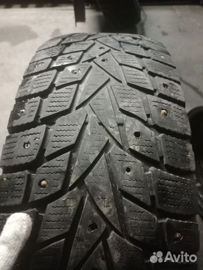 Dunlop Grandtrek Ice 02 245/70 R16 107T