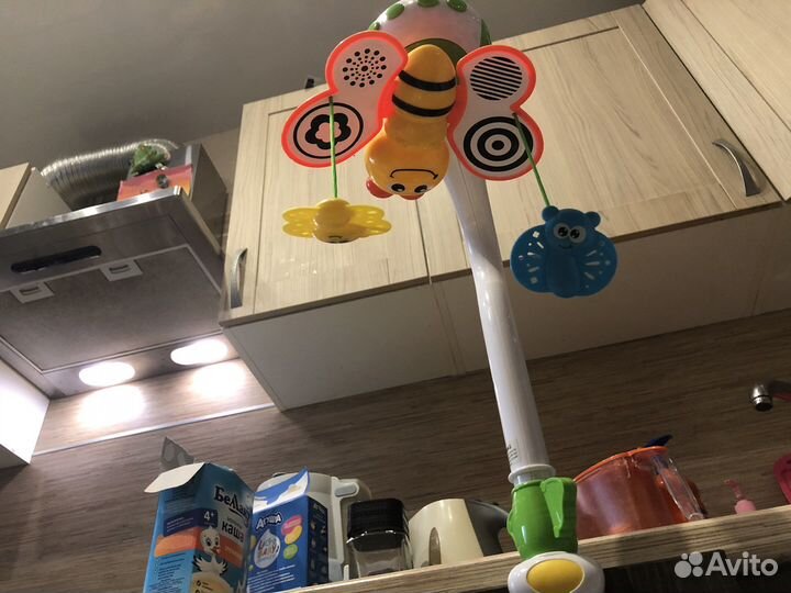 Музыкальная карусель на кроватку