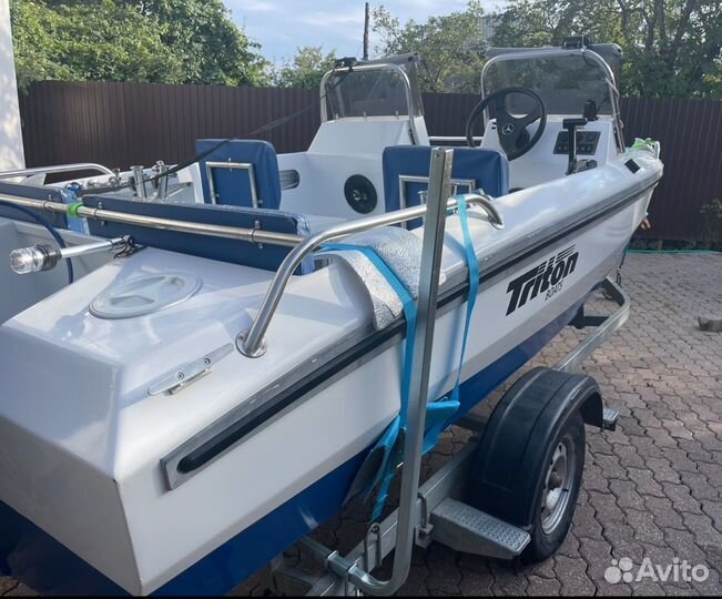 Катер Triton