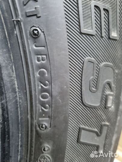 Bridgestone Dueler H/T 684II 265/60 R18