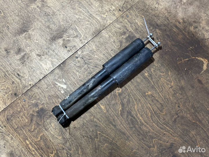 Задние амортизаторы на Опель Корса Ц, Corsa C