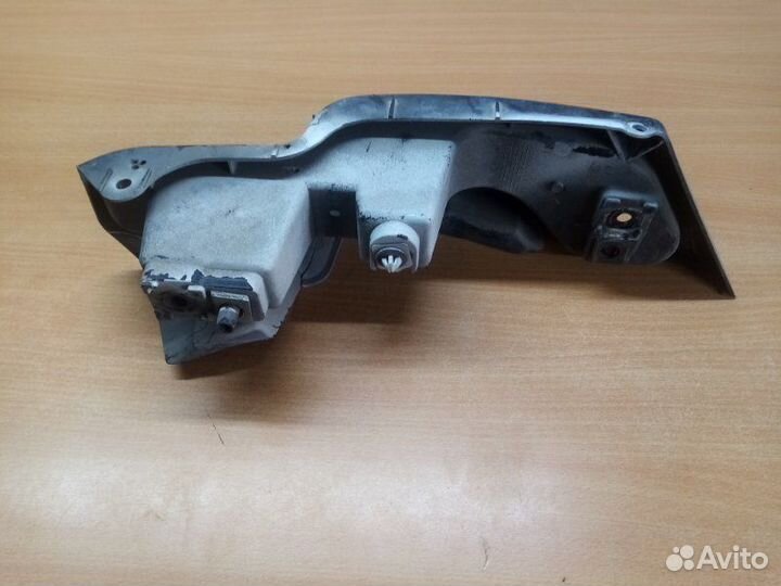 Кронштейн задний левый Ford Mondeo (5) седан (CAR)