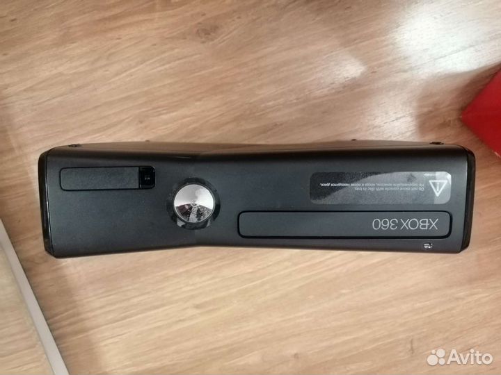 Xbox 360S+kinekt+игры