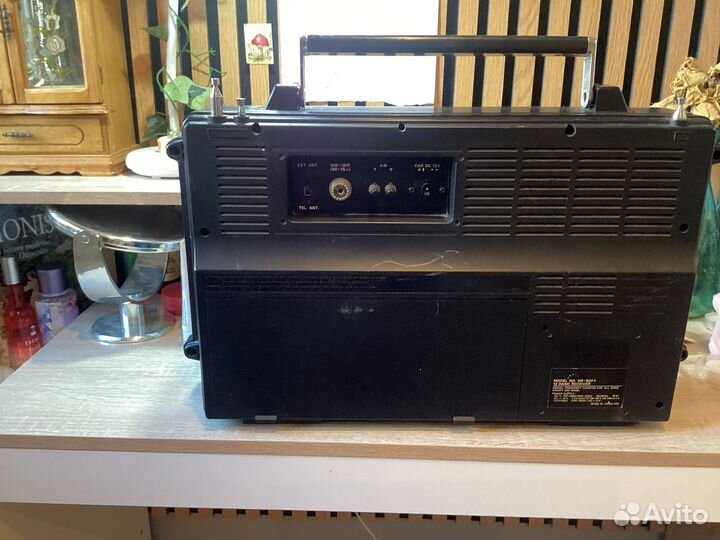 Радиоприемник Mark NR-82F1