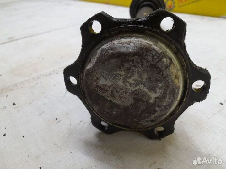 Привод передний передний левый Volkswagen Passat