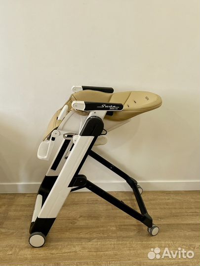 Стульчик для кормления Siesta Follow Me