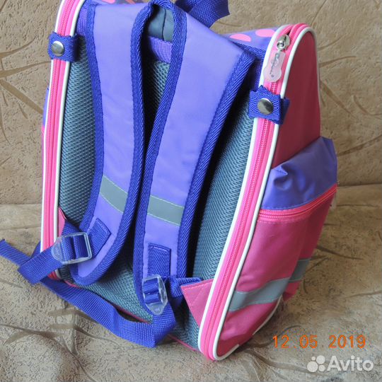 Рюкзак школьный для девочки новый
